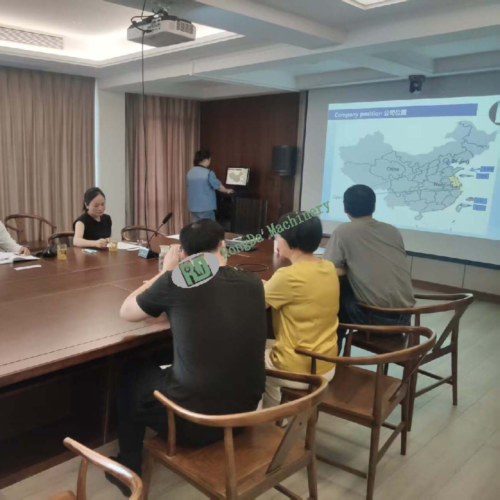 Vietnamese Client Visits Liyang Rongda Machinery Co., Ltd. to Discuss Cooperation on Biomass Pellet Production Line