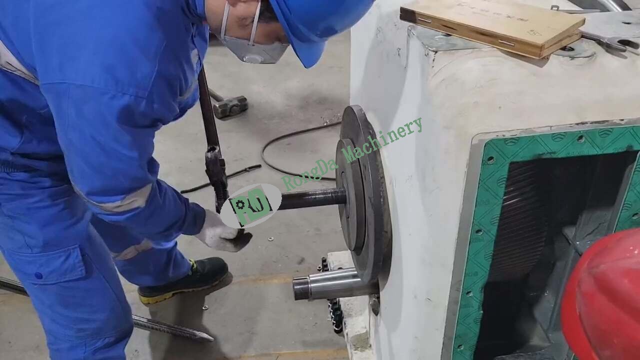 420颗粒机装配下.mp4_20250729_161000.256.jpg
